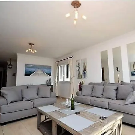 Vila Aimee Puerto del Carmen (Lanzarote)